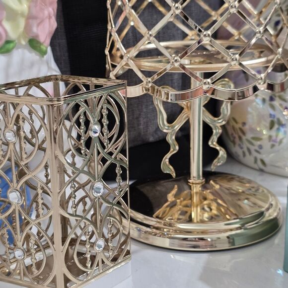 Bath & Body Works Elegant Gold Bow Candle Holder & Diamond Holder Gift Set NEW - Picture 3 of 4